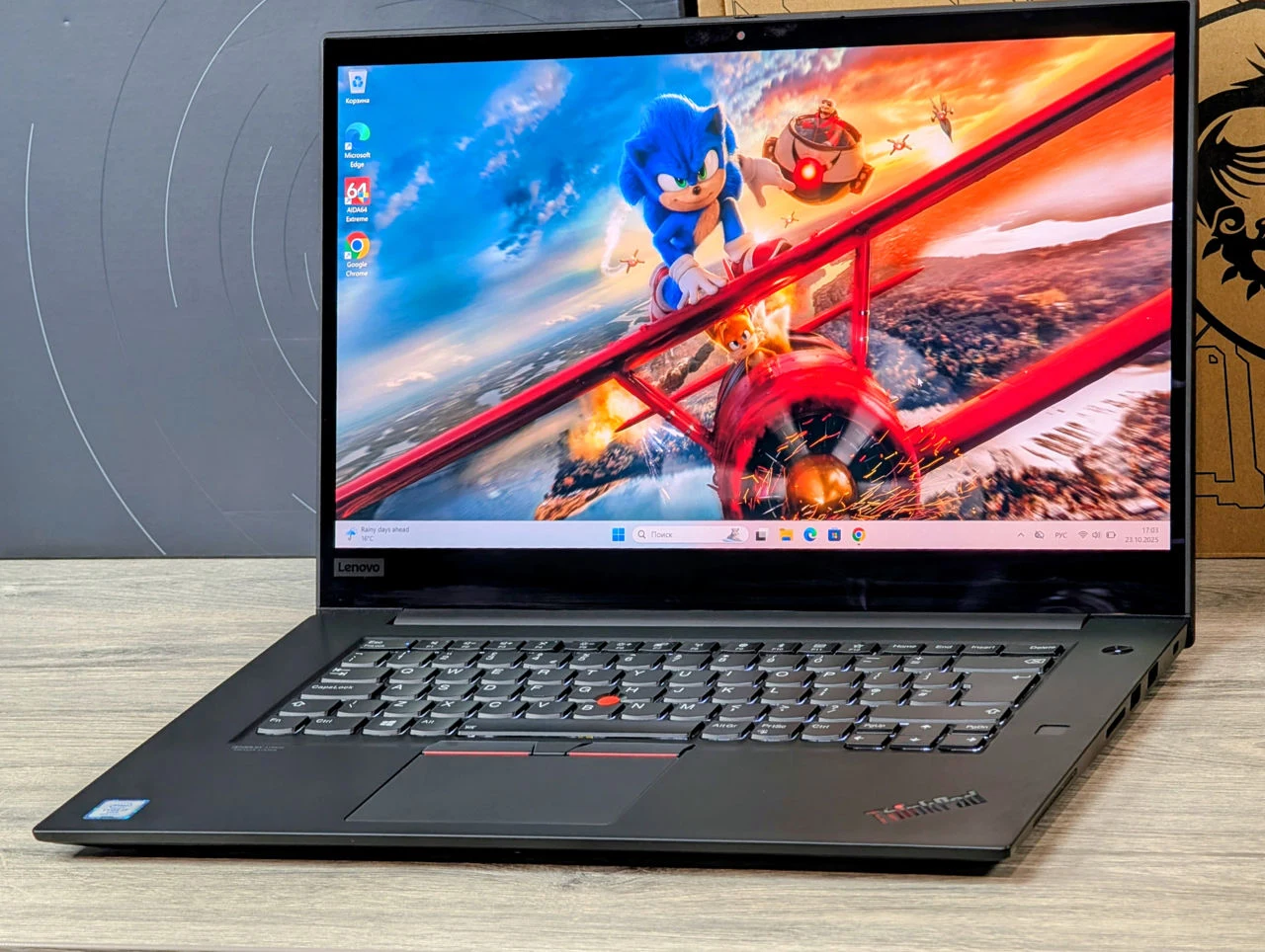 ThinkPad X1 Extreme Gen 2 | Intel i7 9850H | 16GB | 512GB | NVIDIA GTX 1650 | 15.6″ 4K Oled Touch — miniatură 6