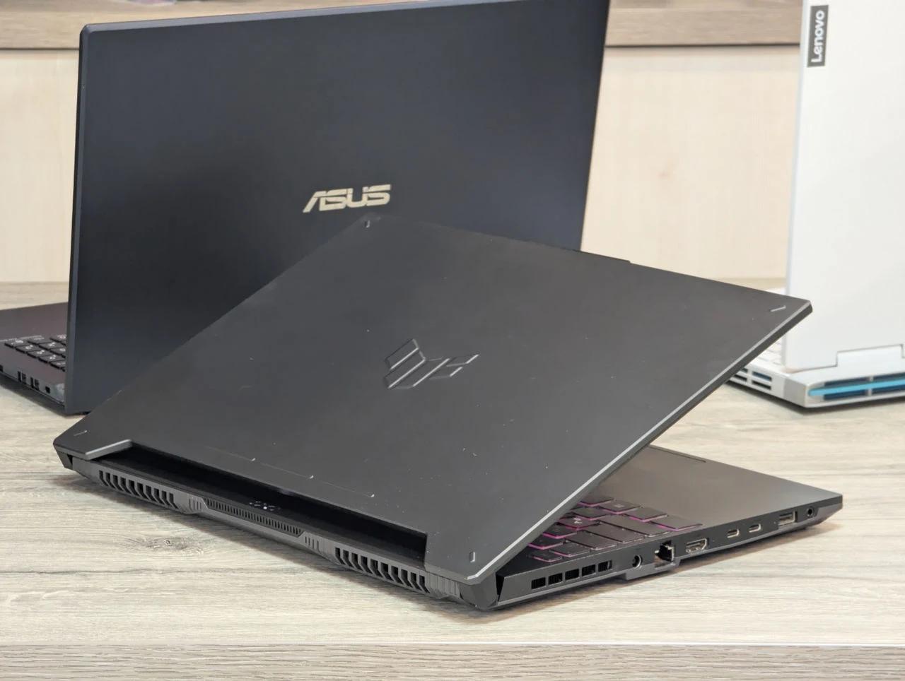 ASUS TUF Gaming A15 FA507NV | Ryzen 5 7535HS | 16GB DDR5 | 512GB | RTX 4060 | 15.6″ 144Hz — miniatură 10
