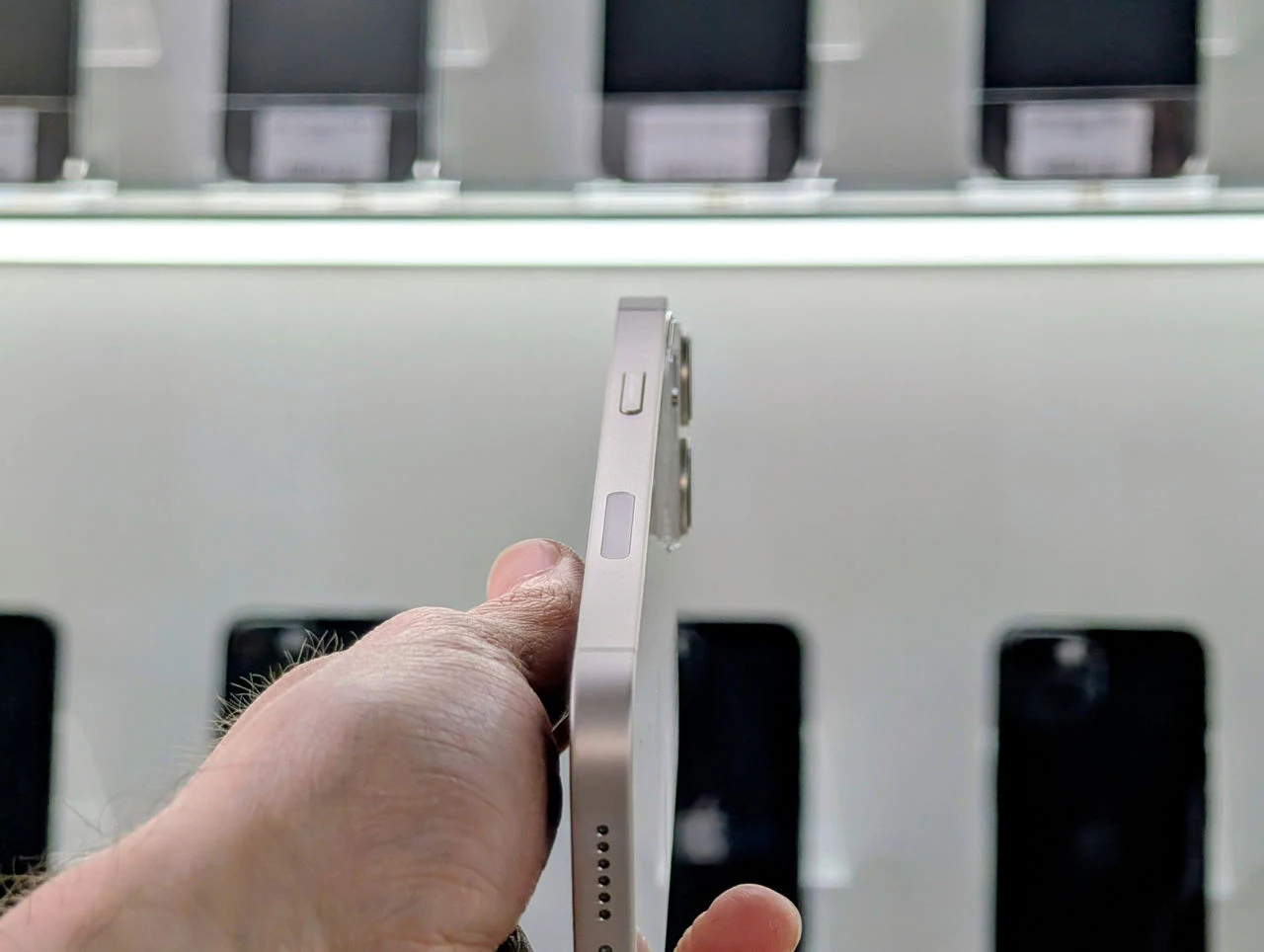 IPhone 14 Plus | A15 Bionic | 6GB | 128GB | 6.7″ Retina | Starlight | Dual eSIM — miniatură 3