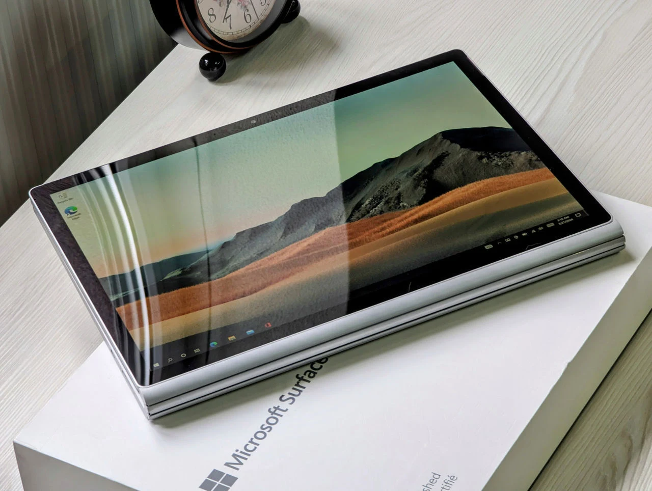 Surface Book 3 15″ | Intel i7 1065G7 | 32GB | 1TB | 1660 | 15″ Touch — miniatură 15