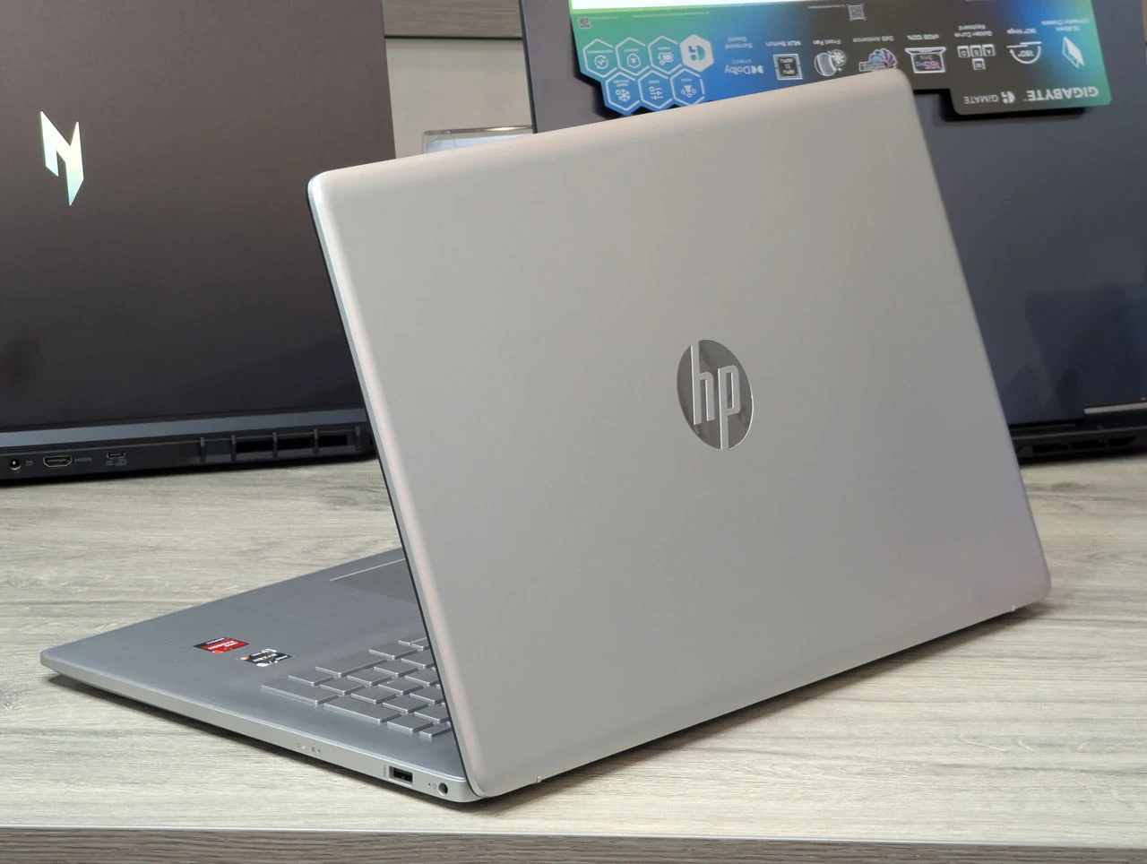 HP Laptop 17-cp0xxx | AMD Ryzen 5 5500U | 16GB | 256GB SSD + 1TB HDD | 17.3″ HD+ — миниатюра 7