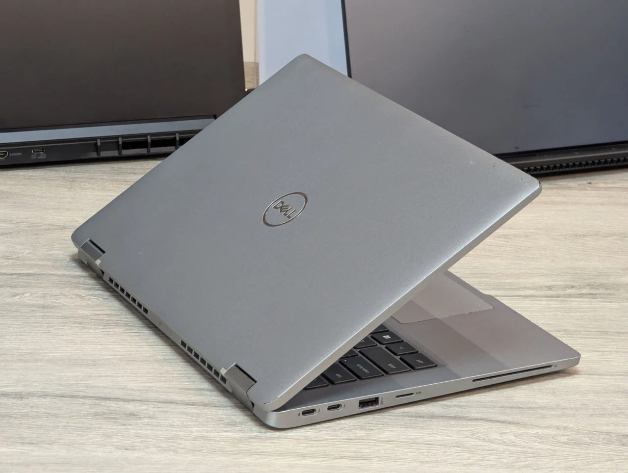Dell Latitude 5320 2-in-1 | Intel Core i7-1185G7 vPro | 16GB | 256GB | 13.3″ FHD — miniatură 12