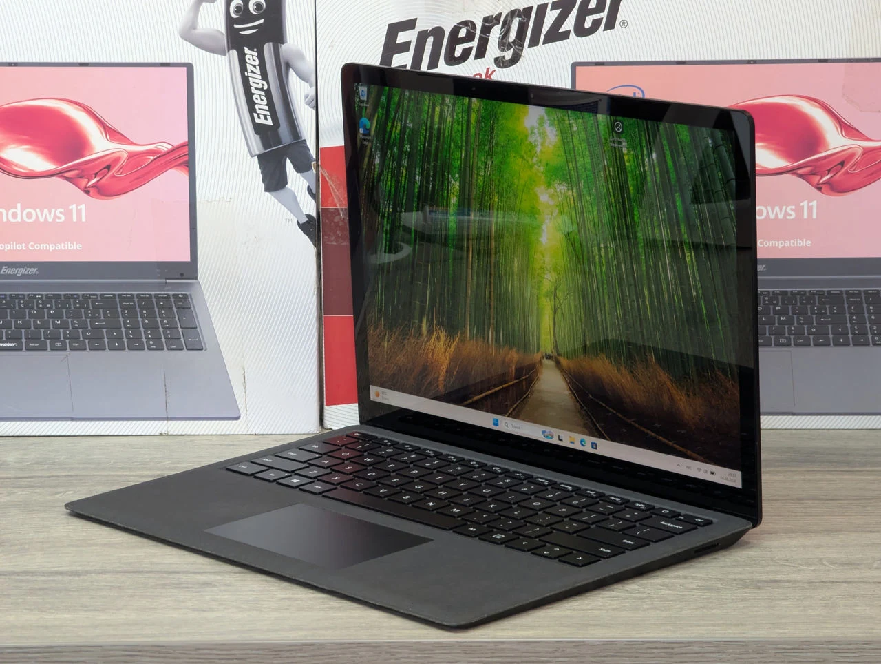 Microsoft Surface Laptop 2 | Intel Core i7-8650U | 16GB | 512GB | 13.5″ Touch — miniatură 3