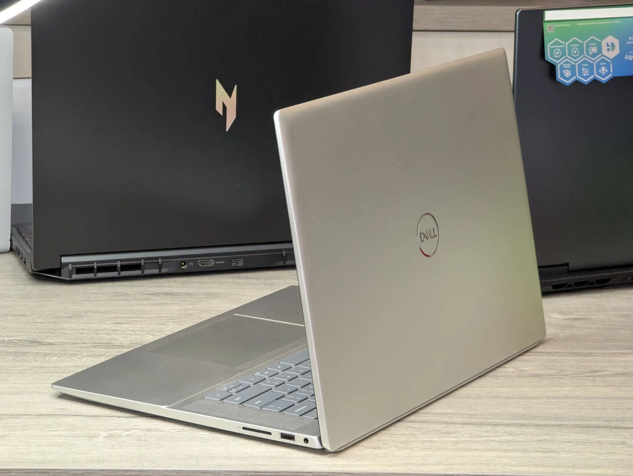 Dell Inspiron 16 5620 | Intel Core i7-1255U | 16GB RAM | 512GB SSD | 16.0″ FHD+ 16:10 — miniatură 7