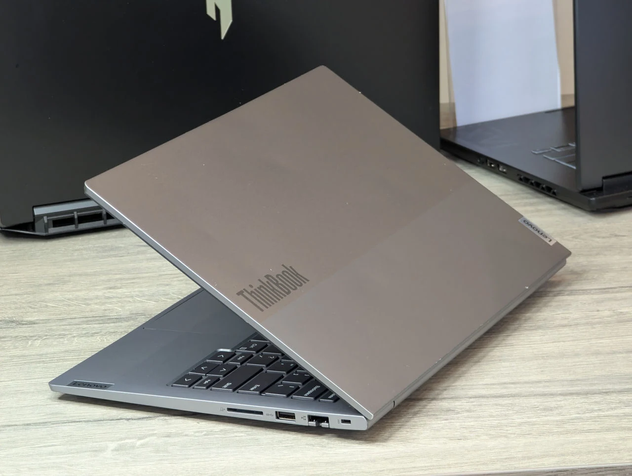 Nou! Lenovo ThinkBook 14 G6 | AMD Ryzen 5 7530U | 16GB RAM | 256GB | 14.0″ FHD+ IPS — miniatură 12