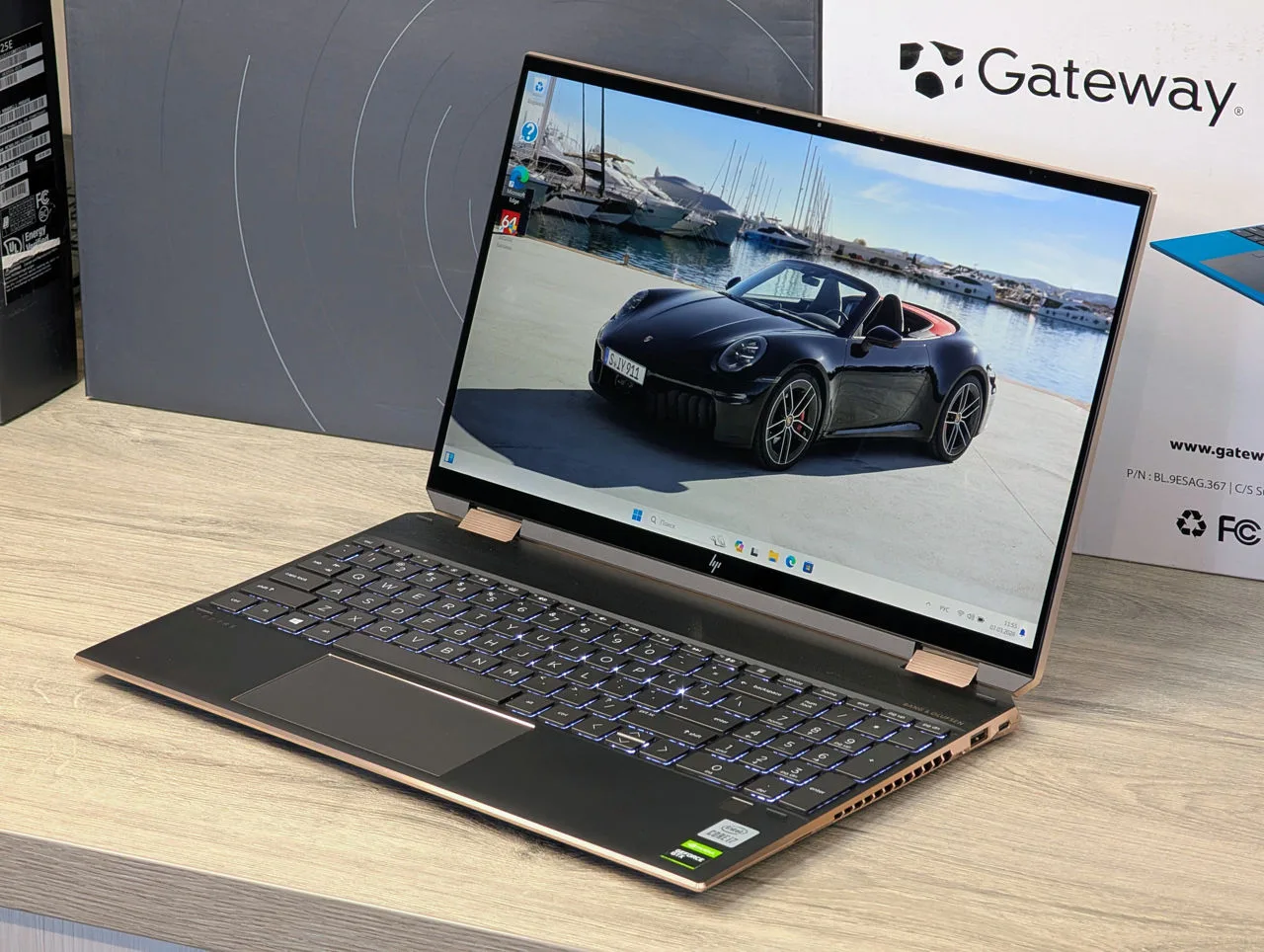 HP Spectre x360 Convertible | i7 10750H | 16GB | 256GB | GTX 1650 Ti | 15.6″ 4K Touch — miniatură 6
