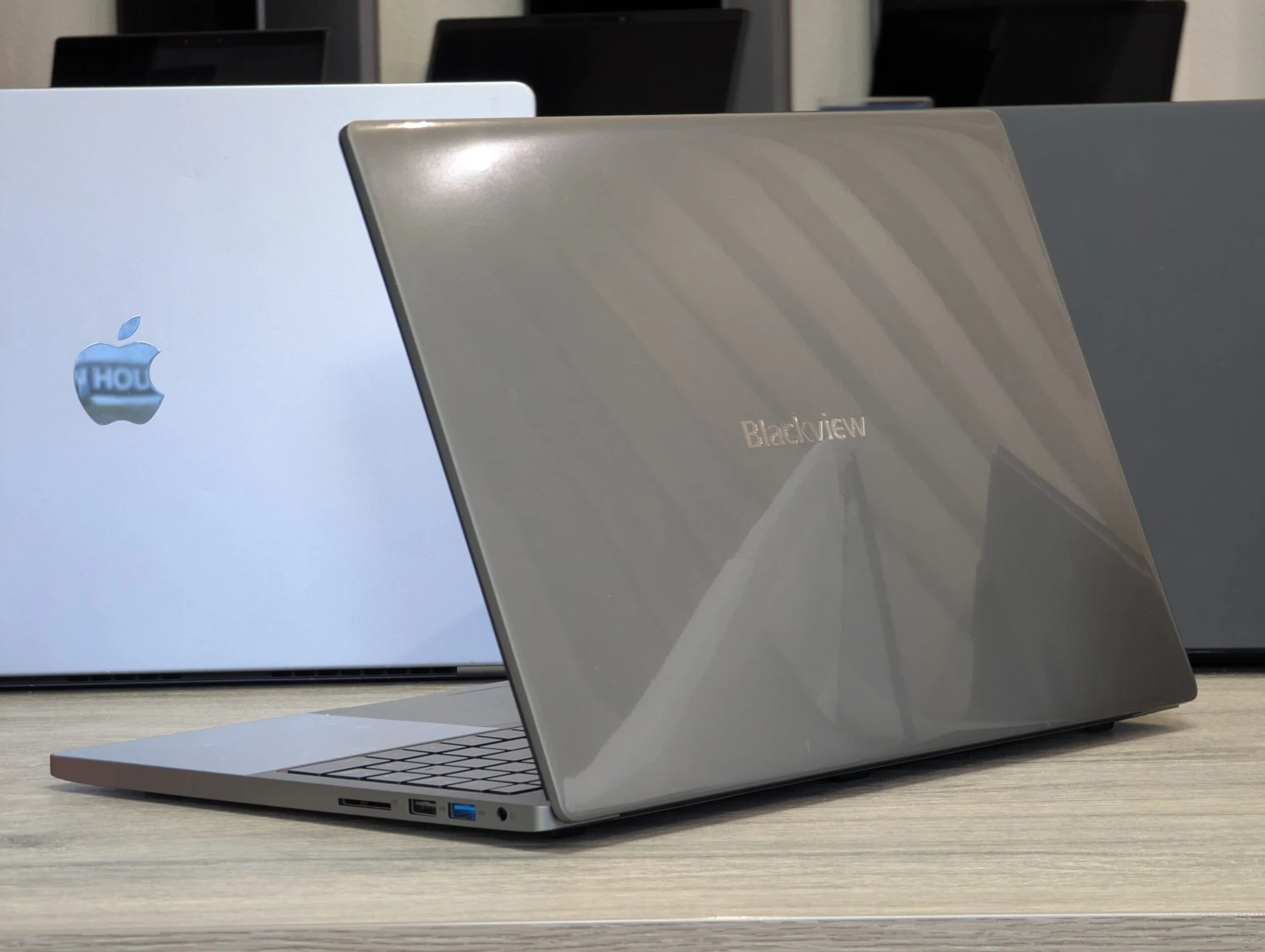 Nou! Blackview AceBook 12 16.0″ | Intel Core i5-1030NG7 | 16GB RAM | 512GB SSD | Intel Iris Plus | — miniatură 8