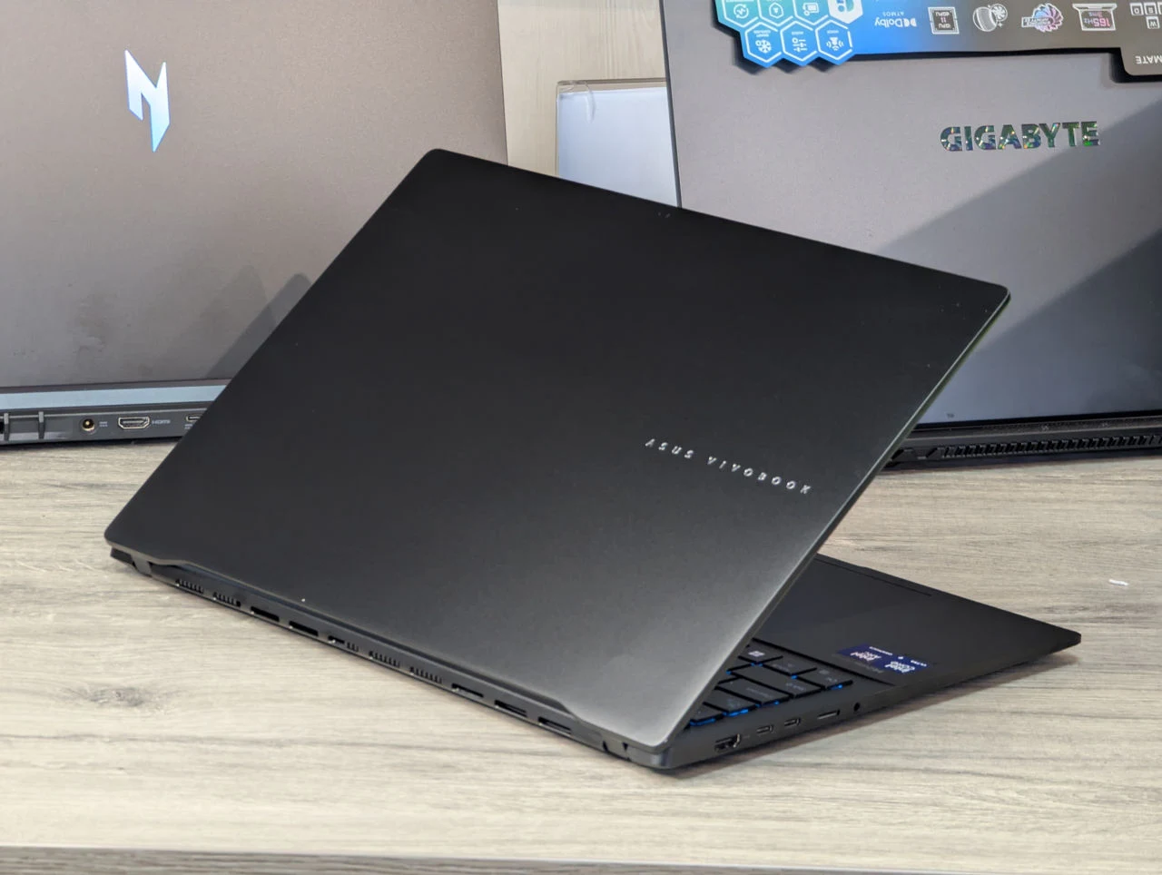 Ca nou! ASUS Vivobook S16 | Ultra 9 285H | 16GB Ram | 1TB | 16″ — miniatură 10