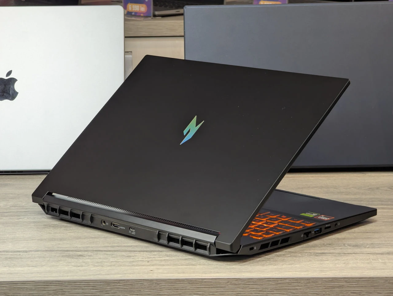 Ca nou! Acer Nitro 16 | Ryzen AI 9 365 | 16GB | 1TB | RTX 5070 | 16.0″ 2.5K 180Hz — miniatură 10