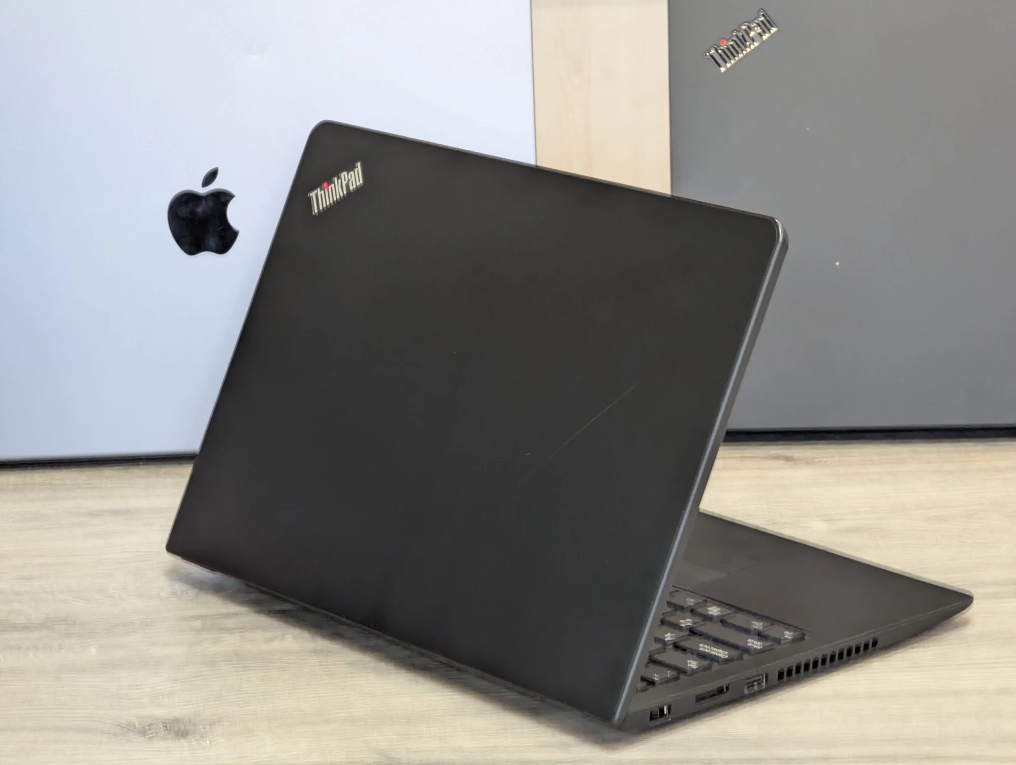 Lenovo ThinkPad 13 Gen 2 13.3″ | Intel Celeron 3865U | 8GB RAM | 128GB Samsung SSD | Intel HD 610 | — miniatură 7