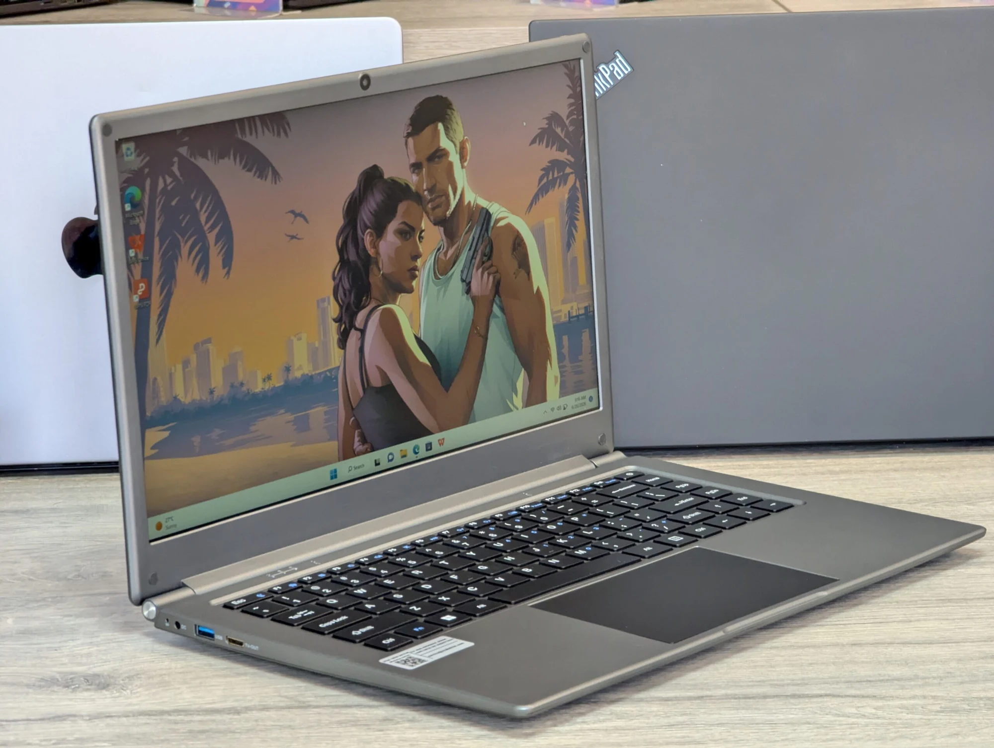 Nou! Morostron 15,6 | Intel Pentium J3710 | 8GB | 256GB SSD | Intel HD Graphics | 15,6″ Full HD — miniatură 5