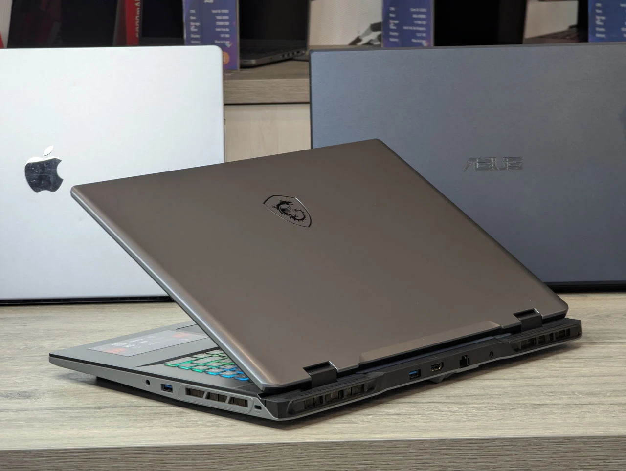 Ca nou! MSI Sword 17 HX | i7-14700HX | RTX 4070 | 16GB | 1TB | 17.3″ 2.5K 240Hz — miniatură 12