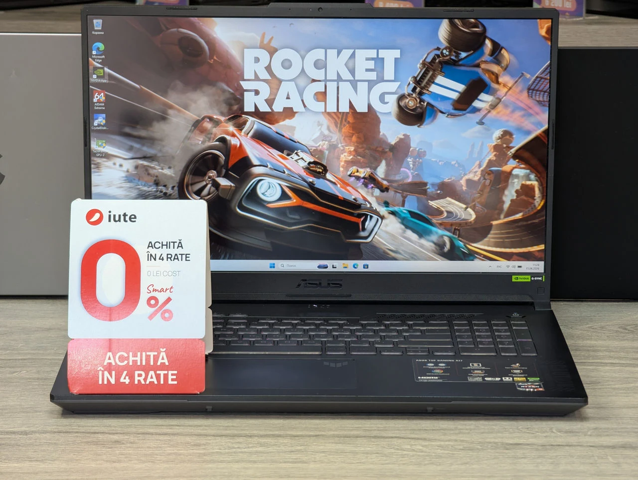 ASUS TUF Gaming A17 | Ryzen 5 6600HS | 16GB Ram | 512GB SSD SK hynix | RTX 4050 | 17.3″ — vedere 2