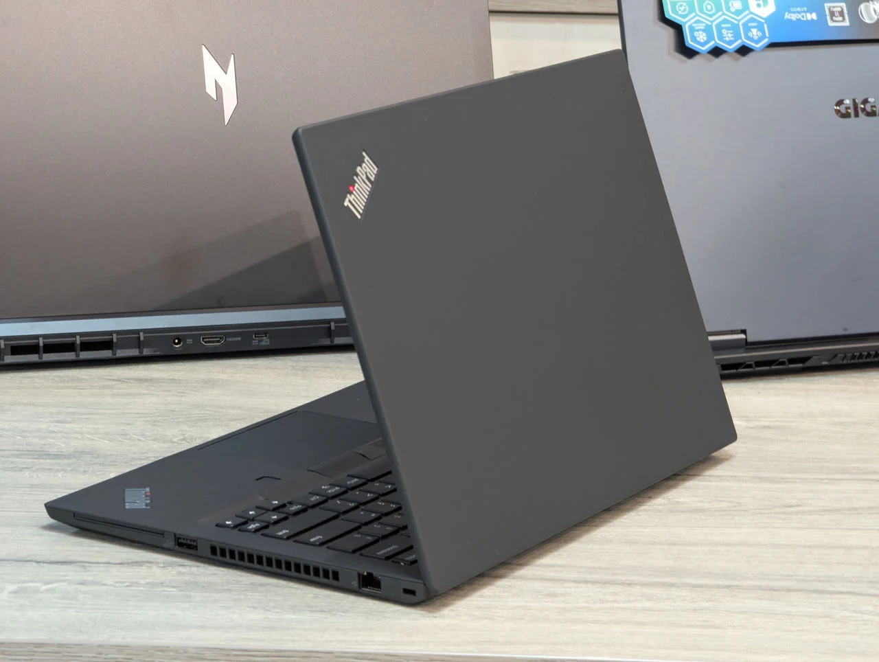 Lenovo ThinkPad T14 Gen 1 | AMD Ryzen 7 PRO 4750U | 16GB | 256GB | 14.0″ FHD IPS — miniatură 7