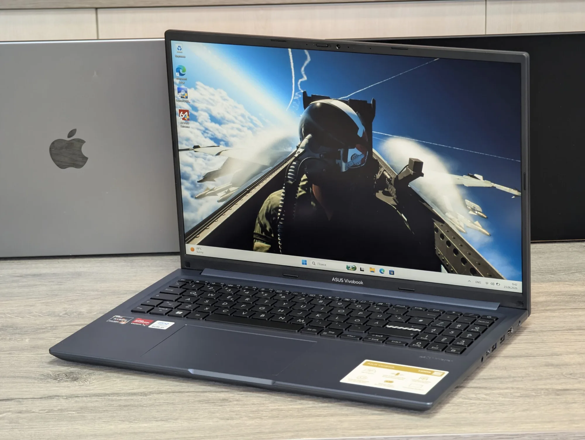 ASUS VivoBook 16 M16 | Ryzen 5 5600H | 16GB | 512GB | AMD Radeon Graphics | 16.0″ Full HD+ — miniatură 6