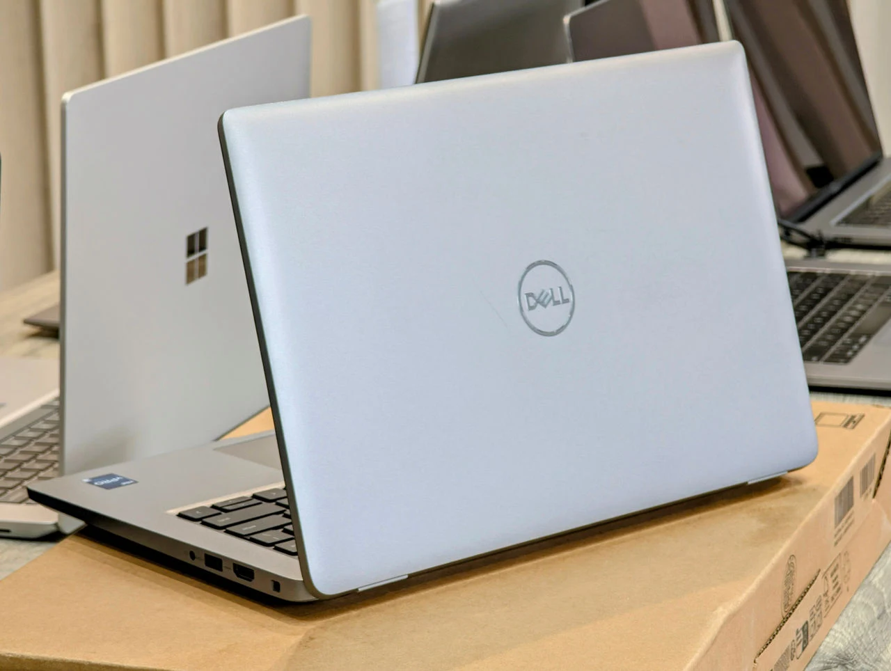 Nou! Dell Latitude 5440 | i5-1335U | 16GB | 256GB | 14.1″ IPS — miniatură 9