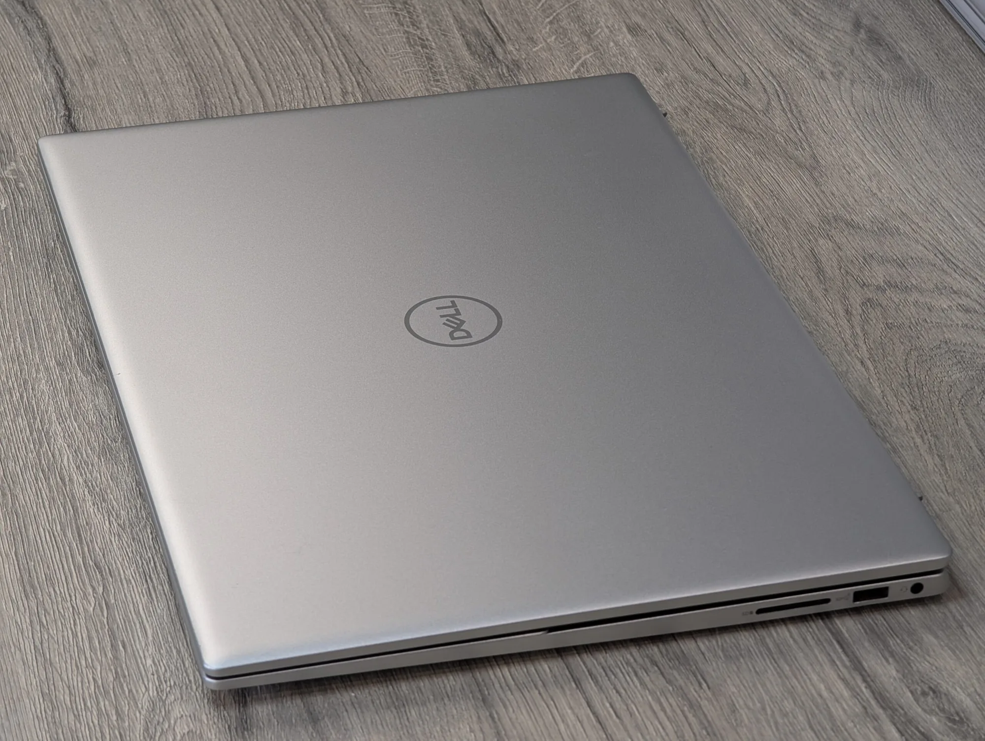 Dell Inspiron 16 | i5-1335U | 16GB | 512GB | Iris Xe Graphics | 16.0″ — miniatură 16