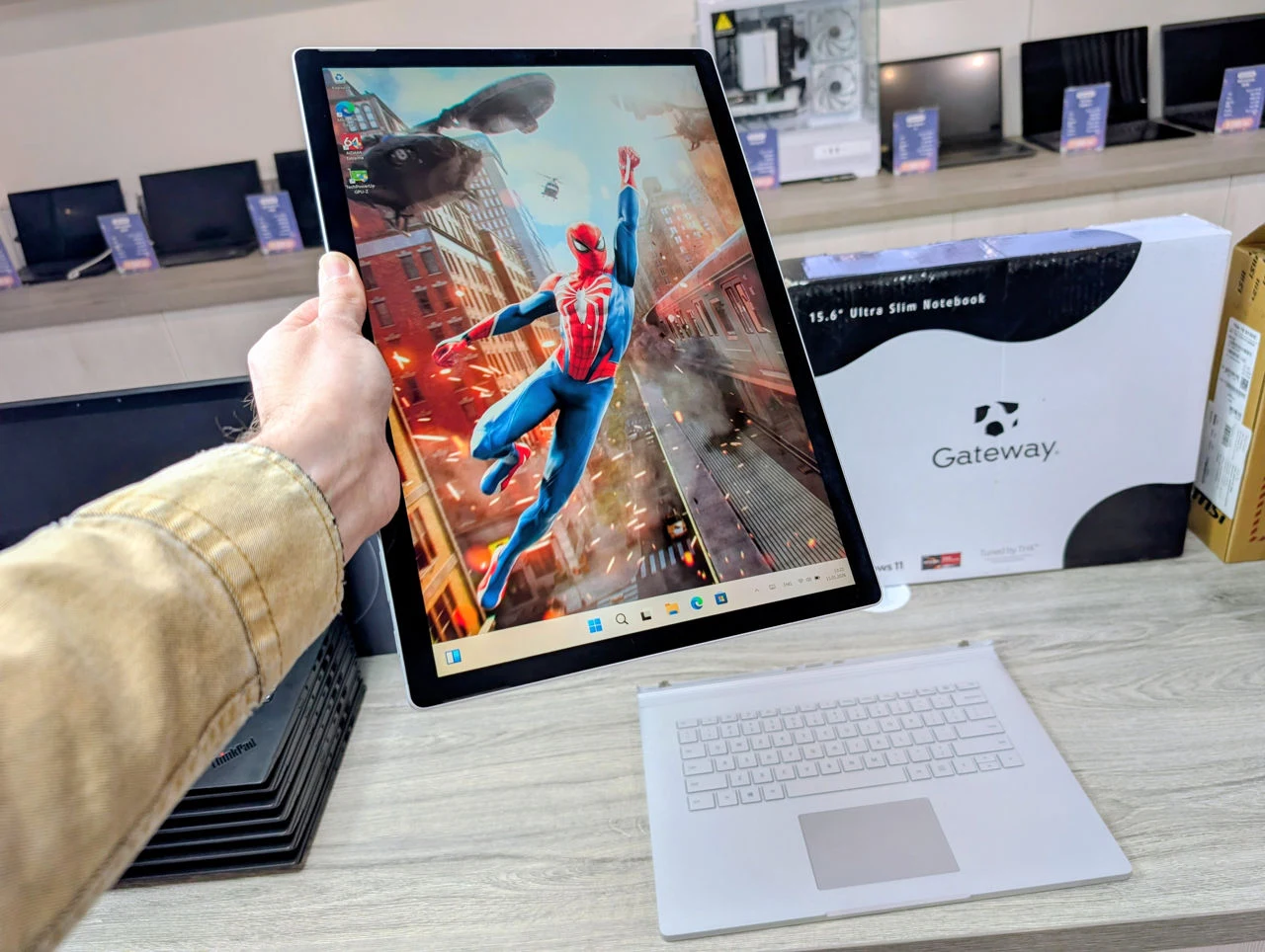 Microsoft Surface Book 3 | i7 1065G7 | 32GB | 512GB | GTX 1660 Ti | 15″ Touch — miniatură 9