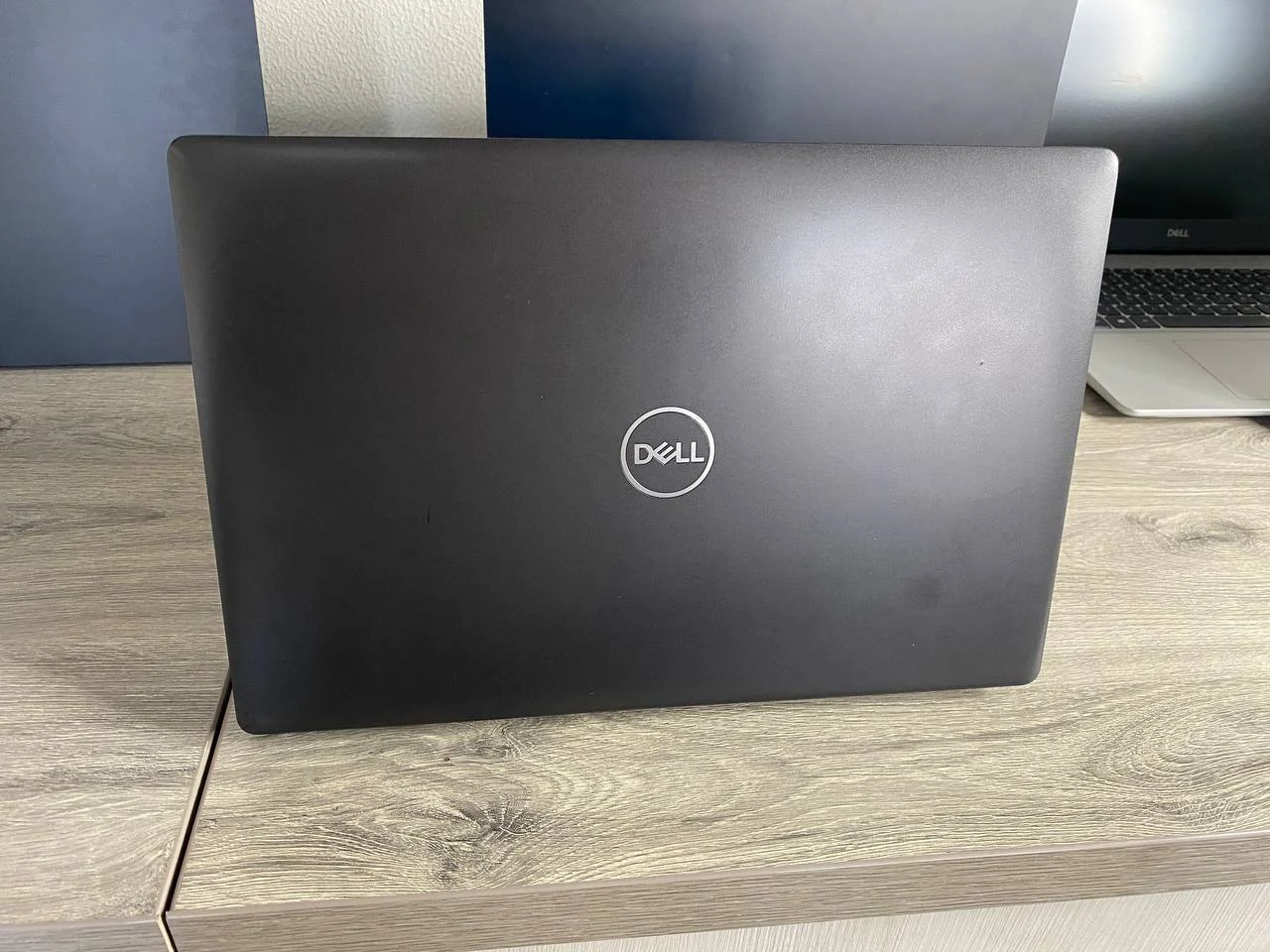 Dell Latitude 5400 | i5 8365U | 8GB | 256GB | Intel UHD 620 | 14.0″ FHD — miniatură 9