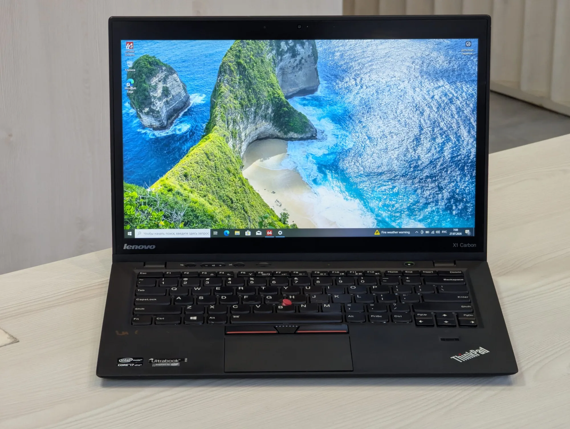 Lenovo ThinkPad X1 Carbon Gen 1 | i7 3667U | 8GB | 256GB | Intel HD | 14.0″ HD+ — vedere 2