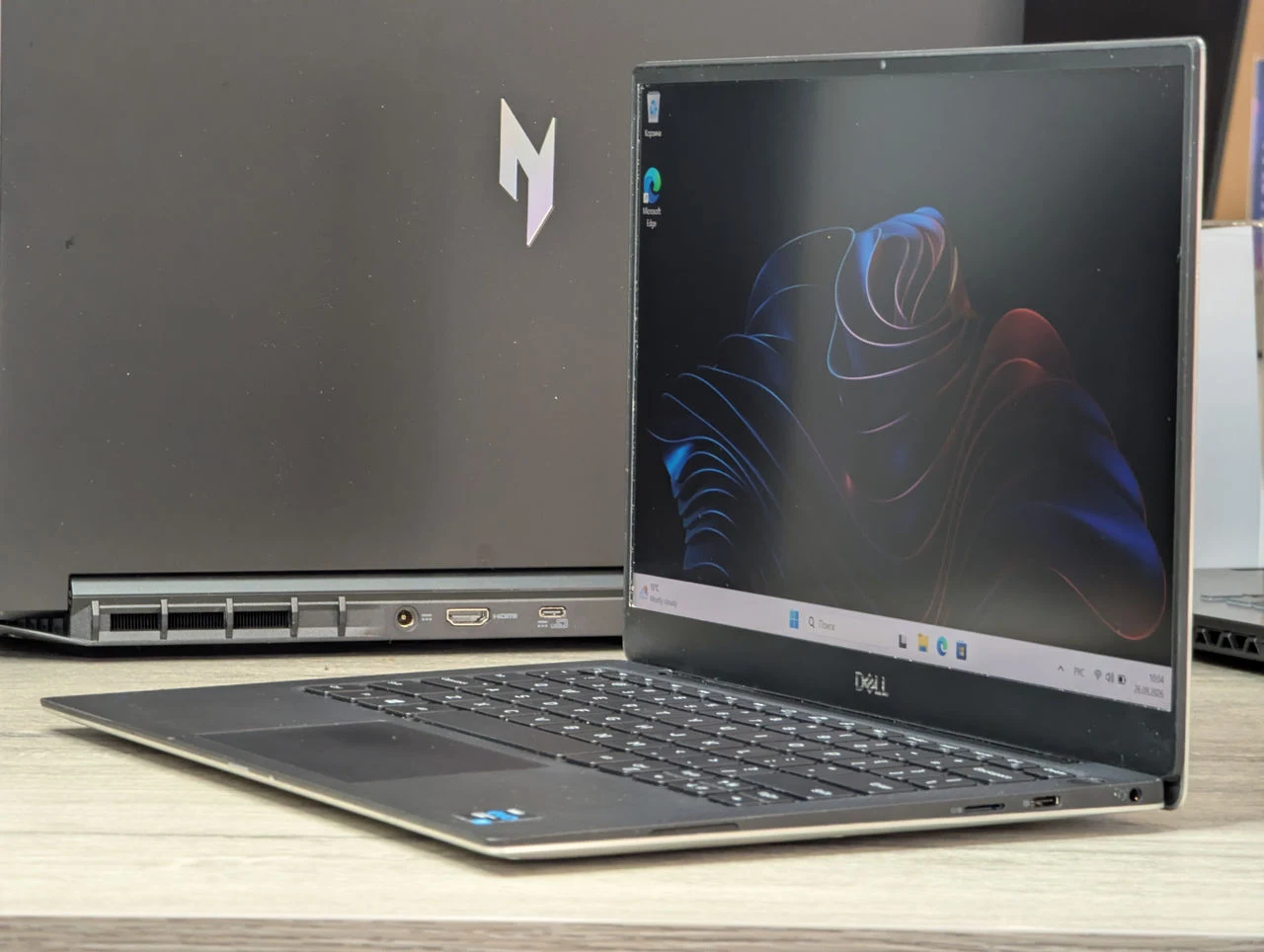 Dell XPS 13 9305 | Carbon Fiber | Intel Core i7-1165G7 | 16GB RAM | 512GB SSD | 13.3″ FHD IPS — miniatură 3