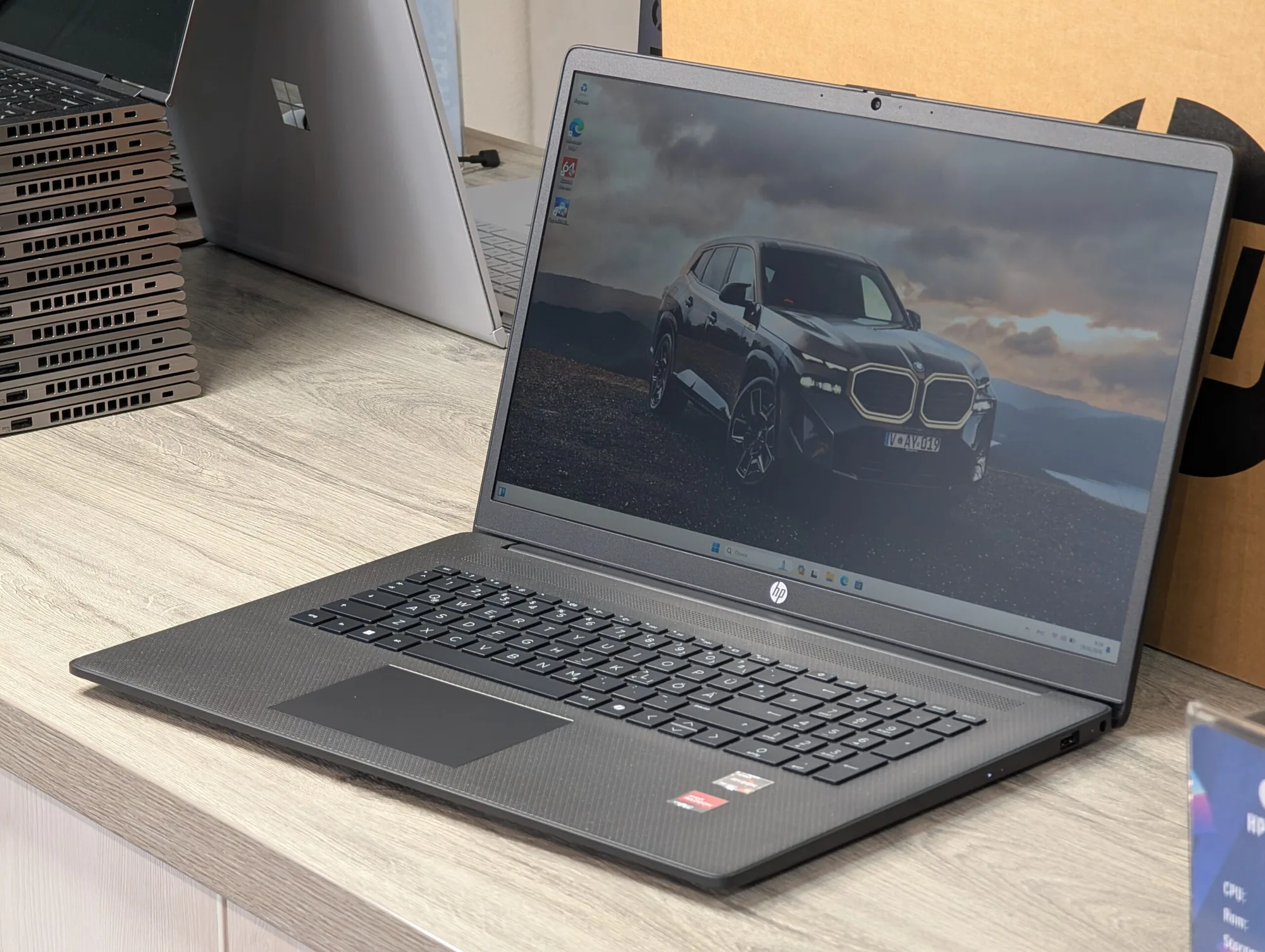 Nou! HP Laptop 17 | Ryzen 5 7520U | 8GB | 512GB | Radeon Graphics | 17.3″ FHD — miniatură 9
