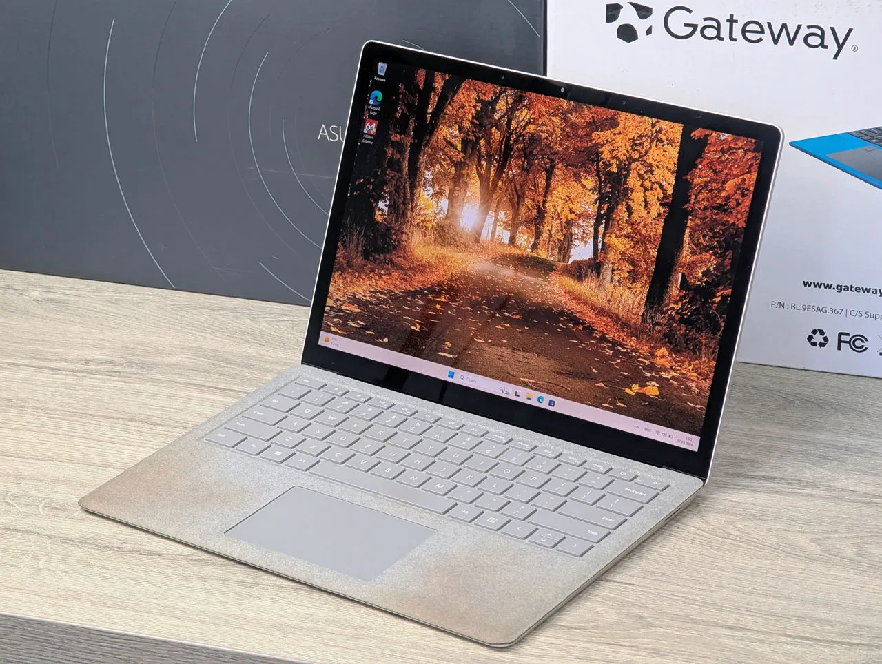 Surface Laptop 2 | i5 8250U | 8GB | 256GB | 13.5″ Touch — miniatură 7