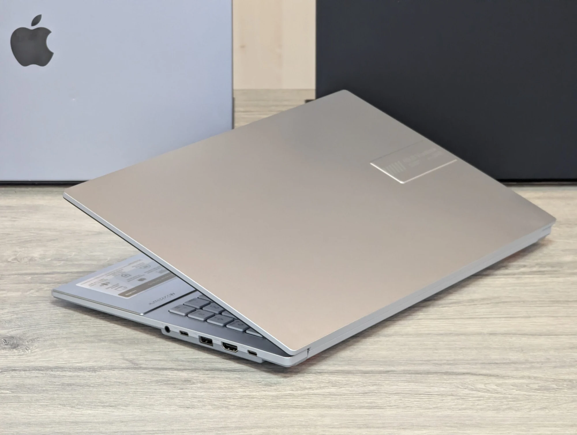 Nou! ASUS VivoBook Go 15 | AMD Ryzen 5 7520U | 16GB DDR5 | 512GB SSD | AMD Radeon 610M | 15.6″ Full — miniatură 12