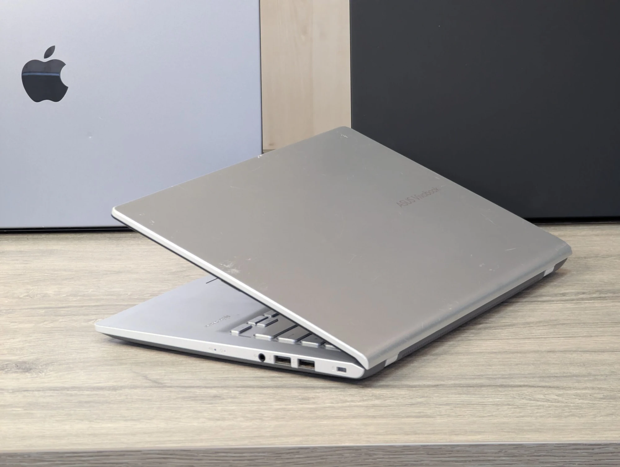 ASUS VivoBook 14 | Core i3-1115G4 | 12GB | 512GB SSD | Intel UHD Graphics | 14.0″ Full HD — miniatură 11