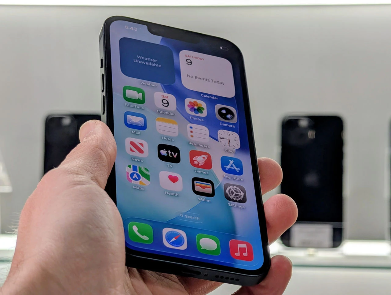 IPhone 13 | A15 Bionic | 4GB | 128GB | 6.1″ Retina | Midnight | Dual SIM — miniatură 7