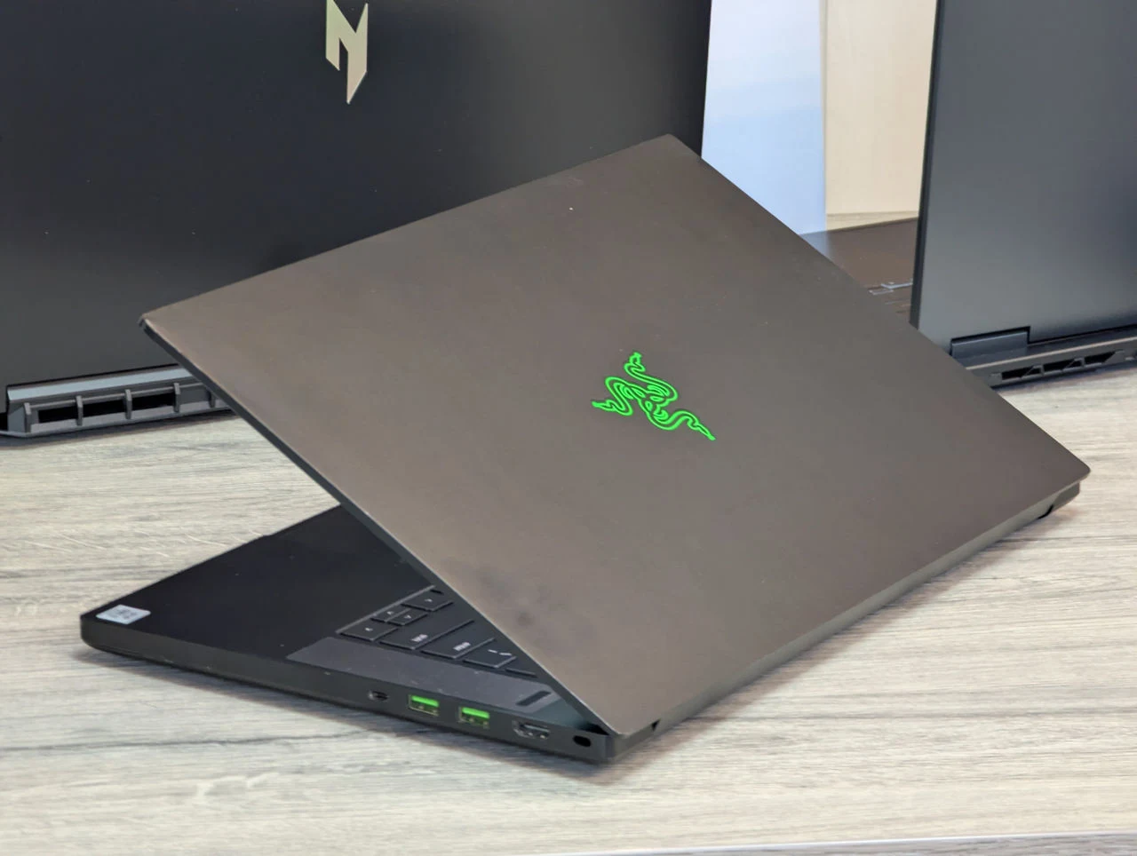 Ca nou! Razer Blade 15 (2020) | Intel Core i7-10750H | 16GB | 512GB | RTX 2070 — miniatură 12