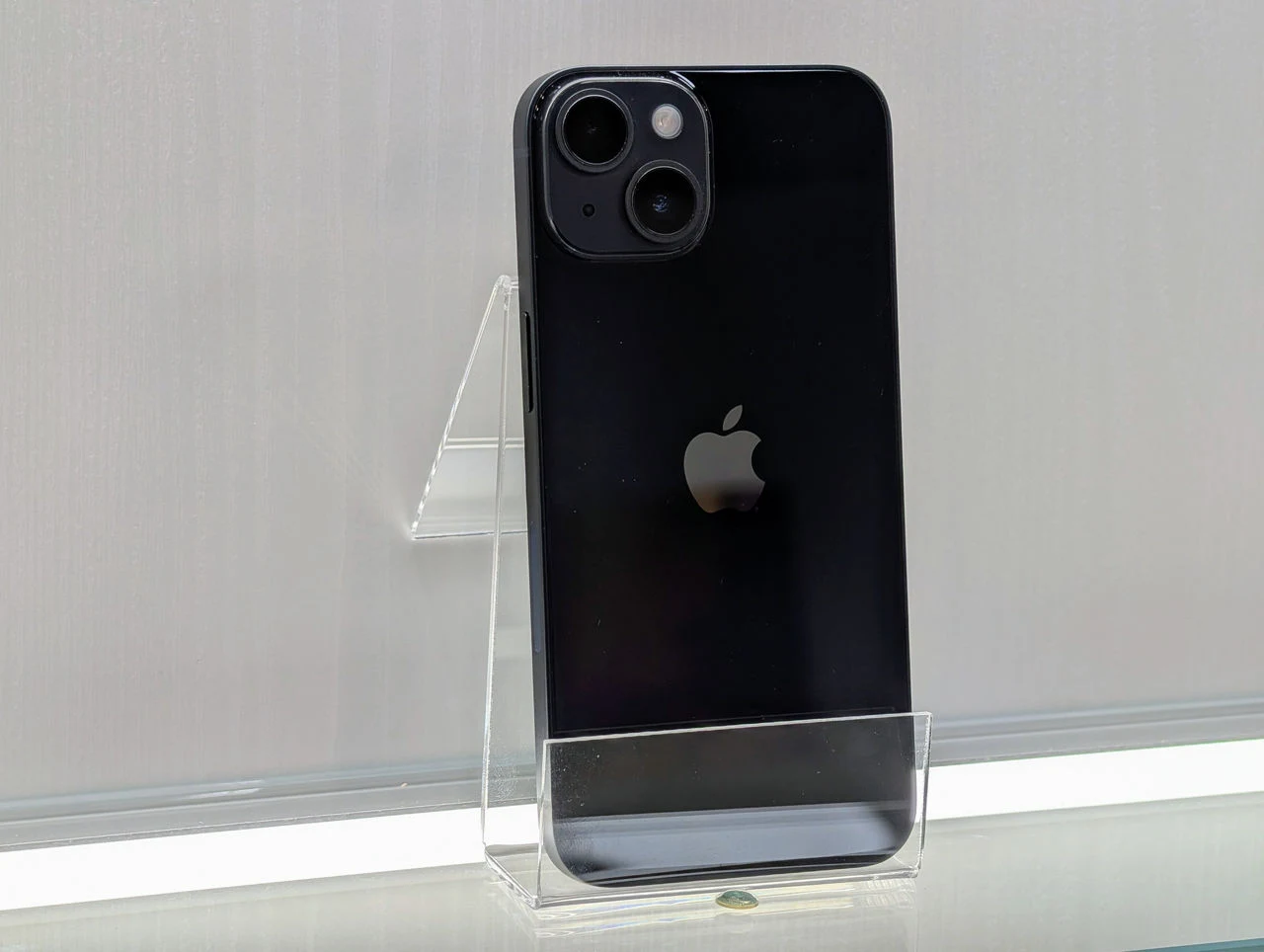 IPhone 14 | A15 Bionic | 6GB | 256GB | 6.1″ Retina | Midnight | Dual eSIM — miniatură 8