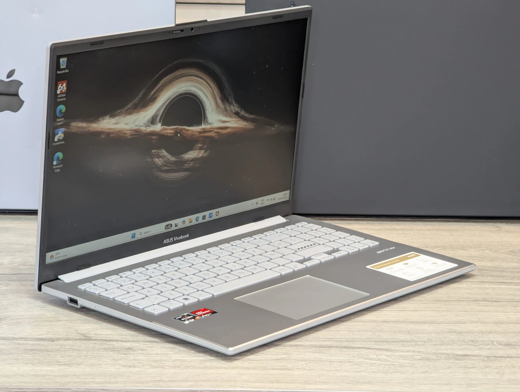 Nou! ASUS VivoBook Go 15 | AMD Ryzen 5 7520U | 16GB DDR5 | 512GB SSD | AMD Radeon 610M | 15.6″ Full — miniatură 6