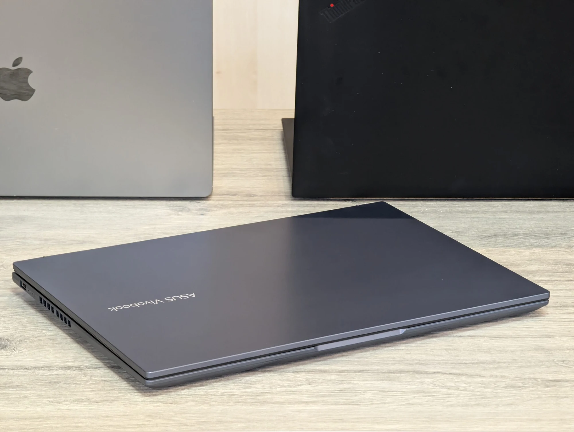 ASUS VivoBook 16 M16 | Ryzen 5 5600H | 16GB | 512GB | AMD Radeon Graphics | 16.0″ Full HD+ — miniatură 13