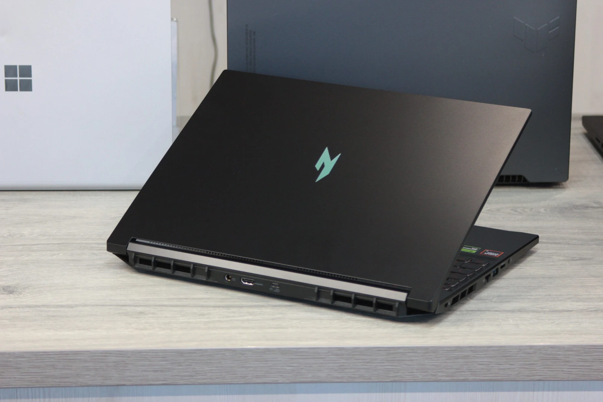 Nou! Acer Nitro V | Ryzen 7 260 | 16GB | 1TB | RTX 5070 | 16.0″ 180Hz — miniatură 10