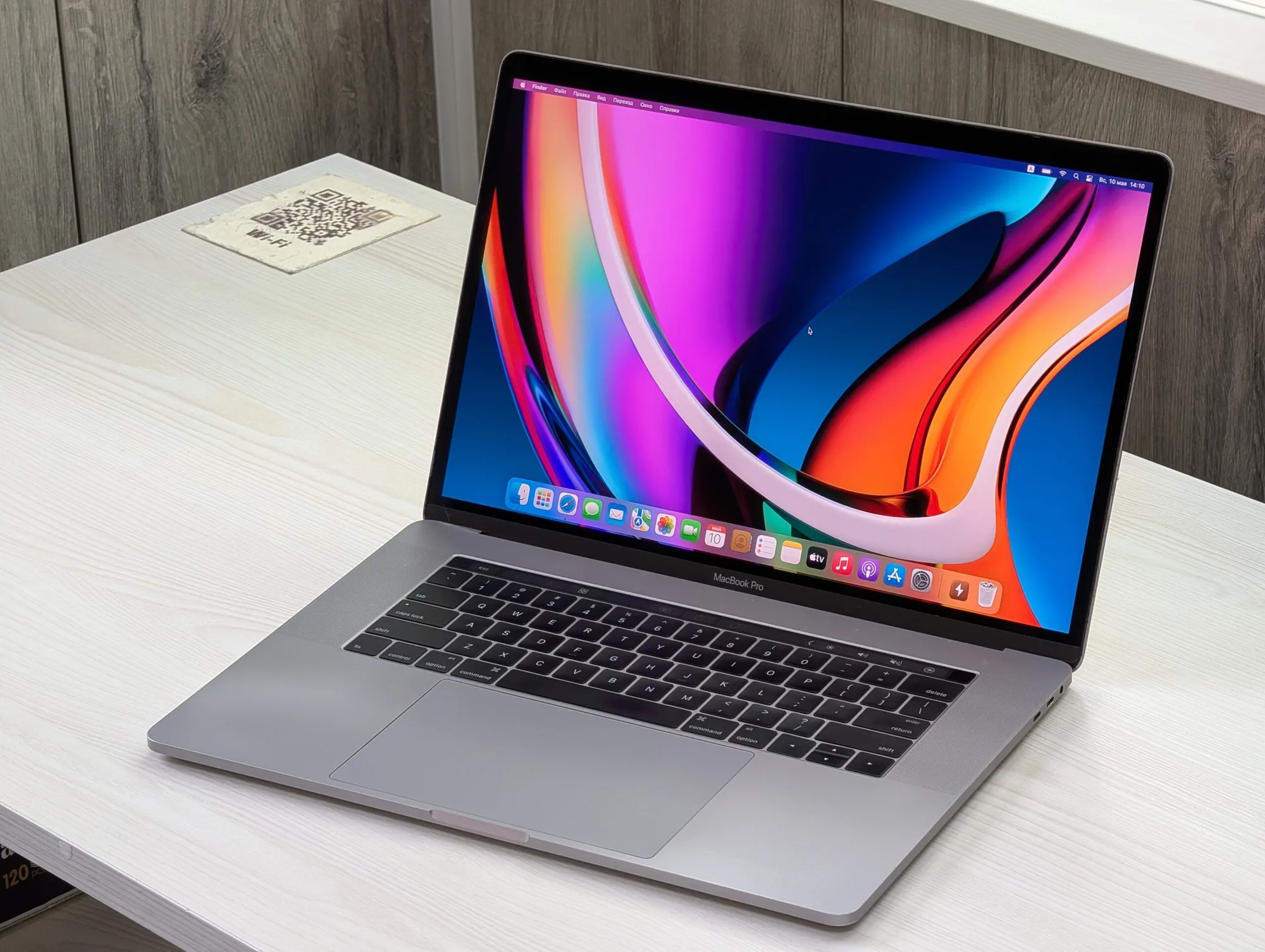 MacBook Pro 15 2016 | Core i7 | 16GB | 512GB | Radeon Pro 455 | Retina Display — miniatură 7