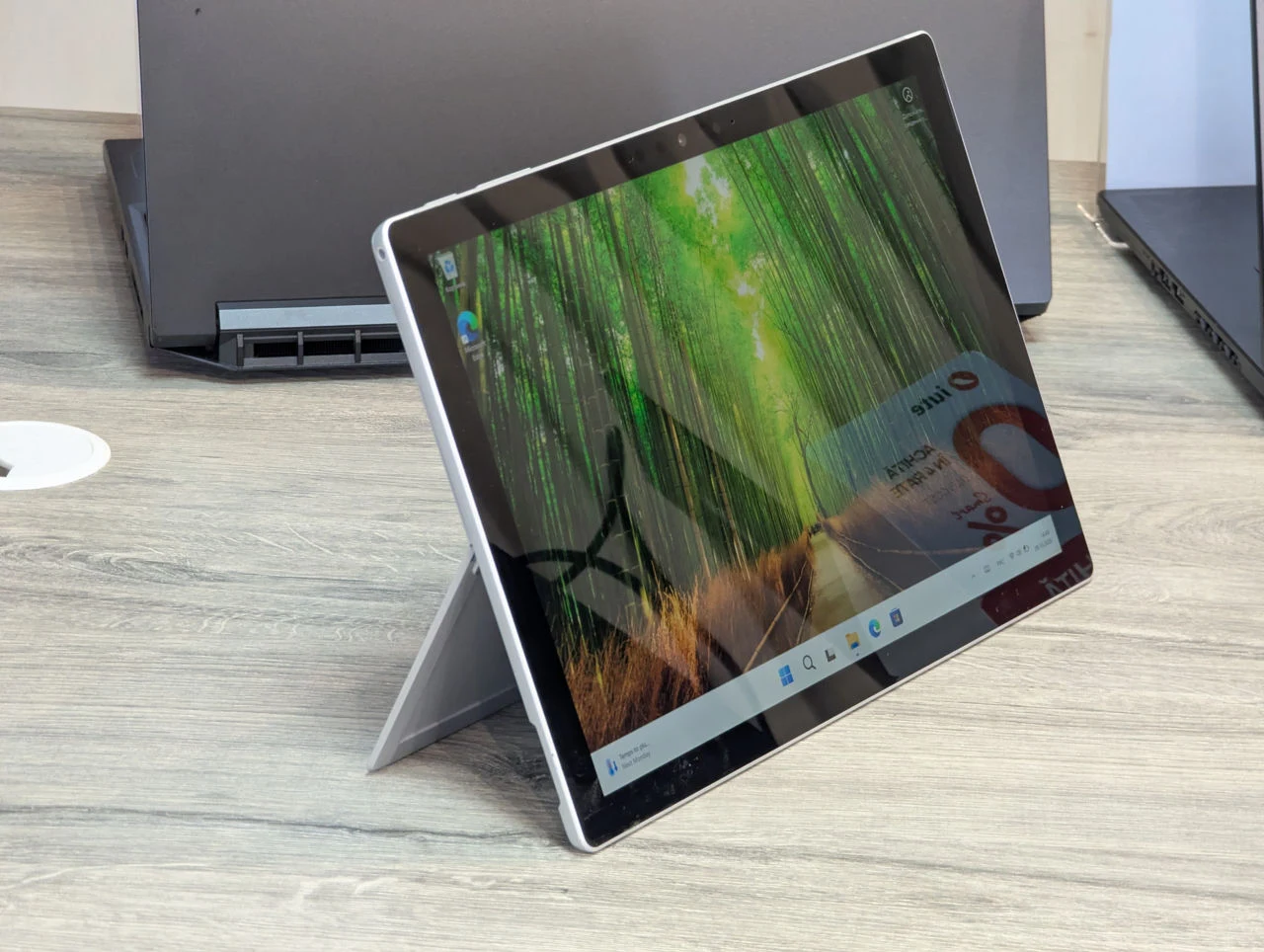 Microsoft Surface Pro 7 | i7-1065G7 | 16GB Ram | 512GB | 12.3″ Touch — miniatură 4