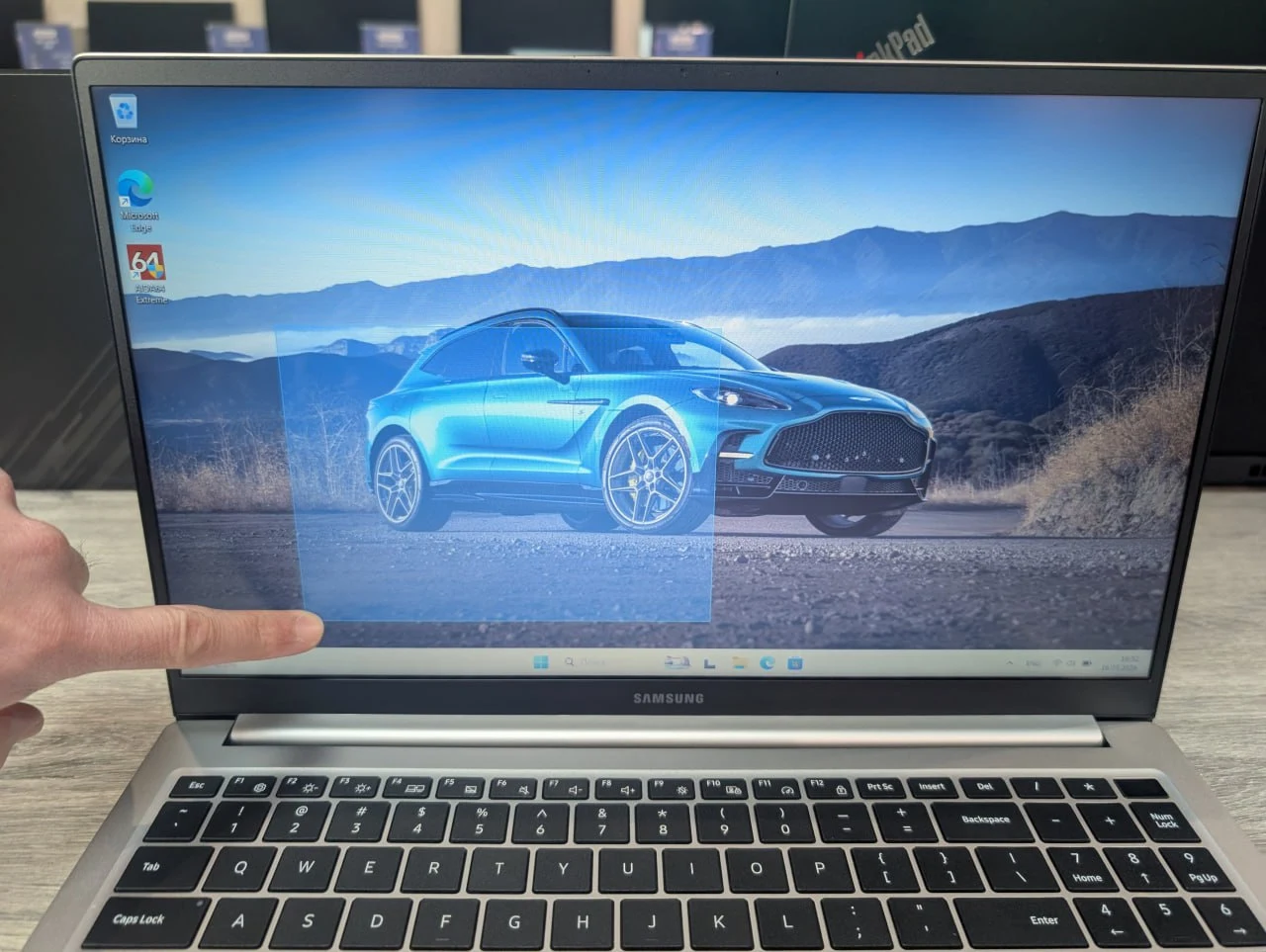 Samsung Galaxy Book 750TDA | Intel i7 1165G7 | 16GB | 256GB | Intel Iris Xe MAX | 15.6″ FHD — miniatură 5