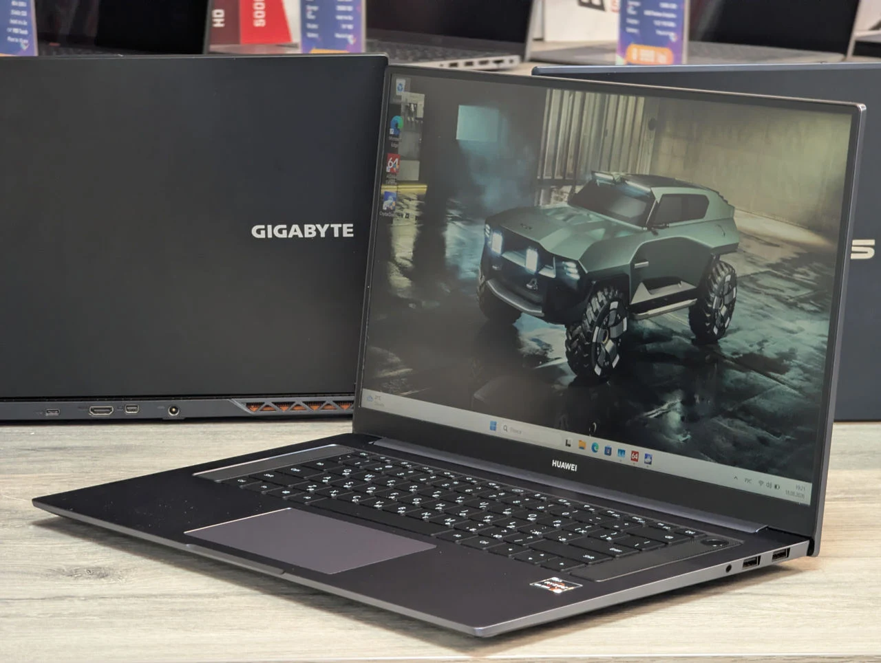 Nou! Huawei MateBook D 15 | Ryzen 5 4600H | 16GB | 512GB | 15.6″ FHD — miniatură 3