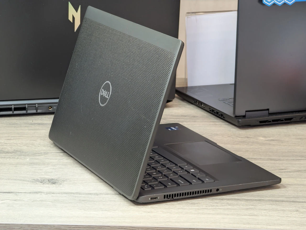 Dell Latitude 7430 | Carbon | Intel Core i7-1265U | 16GB RAM | 256GB | 14.0″ FHD IPS — miniatură 8