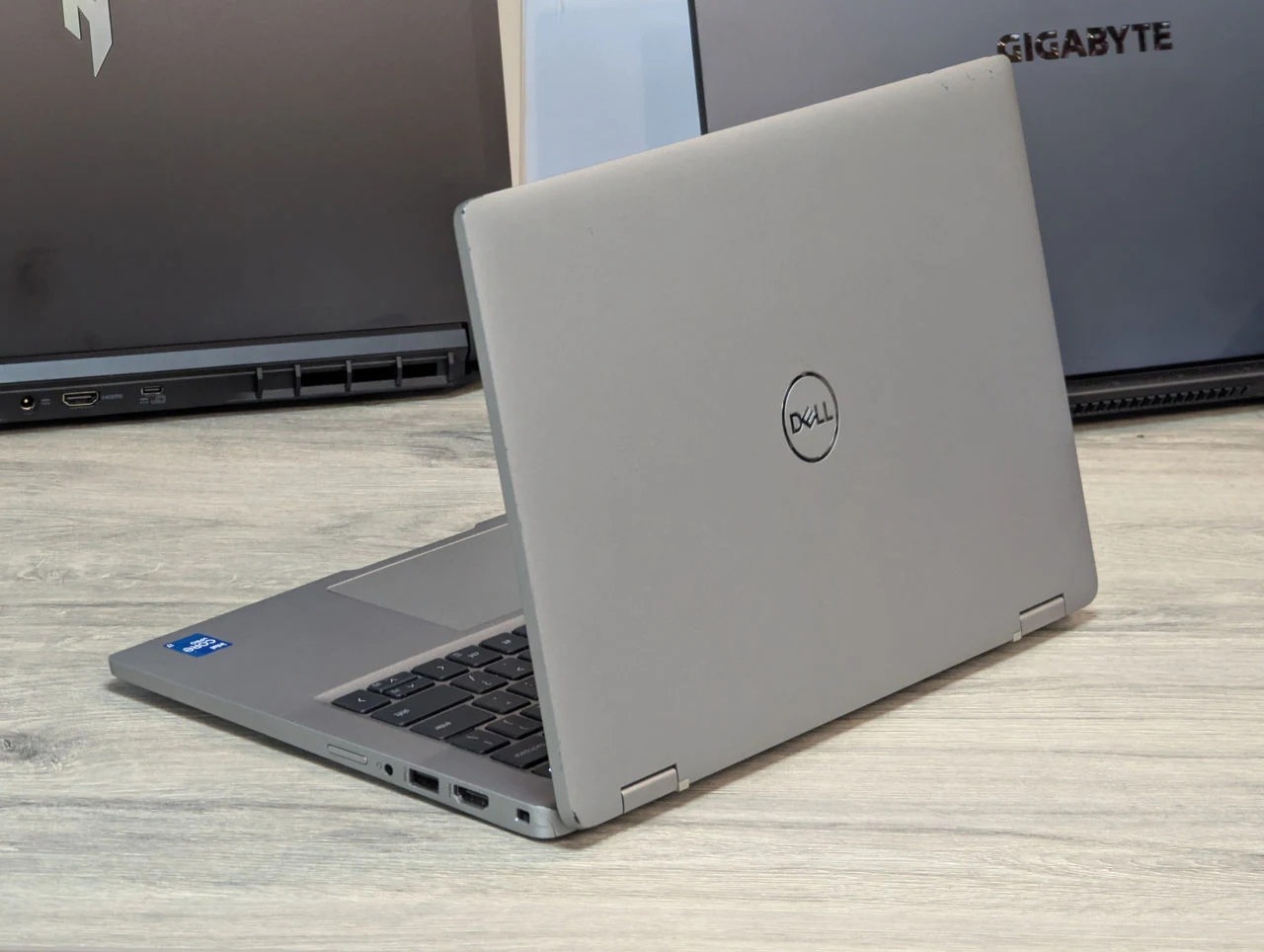 Dell Latitude 5320 2-in-1 | Intel Core i7-1185G7 vPro | 16GB | 256GB | 13.3″ FHD — miniatură 8
