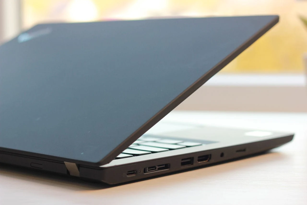 Lenovo ThinkPad T14s | i5 10210U | 16GB | 256GB | 14″ Touch — miniatură 13