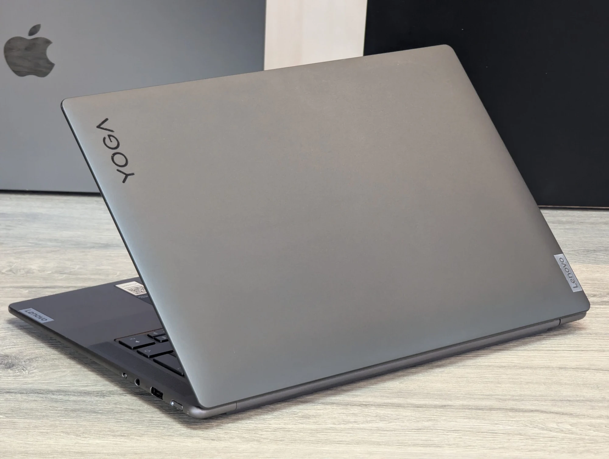 Lenovo Yoga 7 | Ryzen 5 6600HS Creator Edition | 16GB | 512GB | AMD Radeon Graphics | 14.0″ 3K 120Hz — miniatură 10