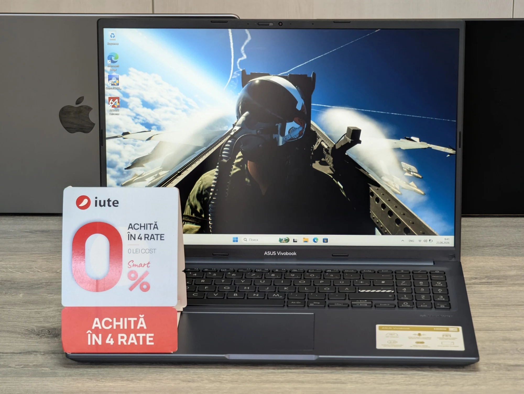 ASUS VivoBook 16 M16 | Ryzen 5 5600H | 16GB | 512GB | AMD Radeon Graphics | 16.0″ Full HD+ — vedere 2