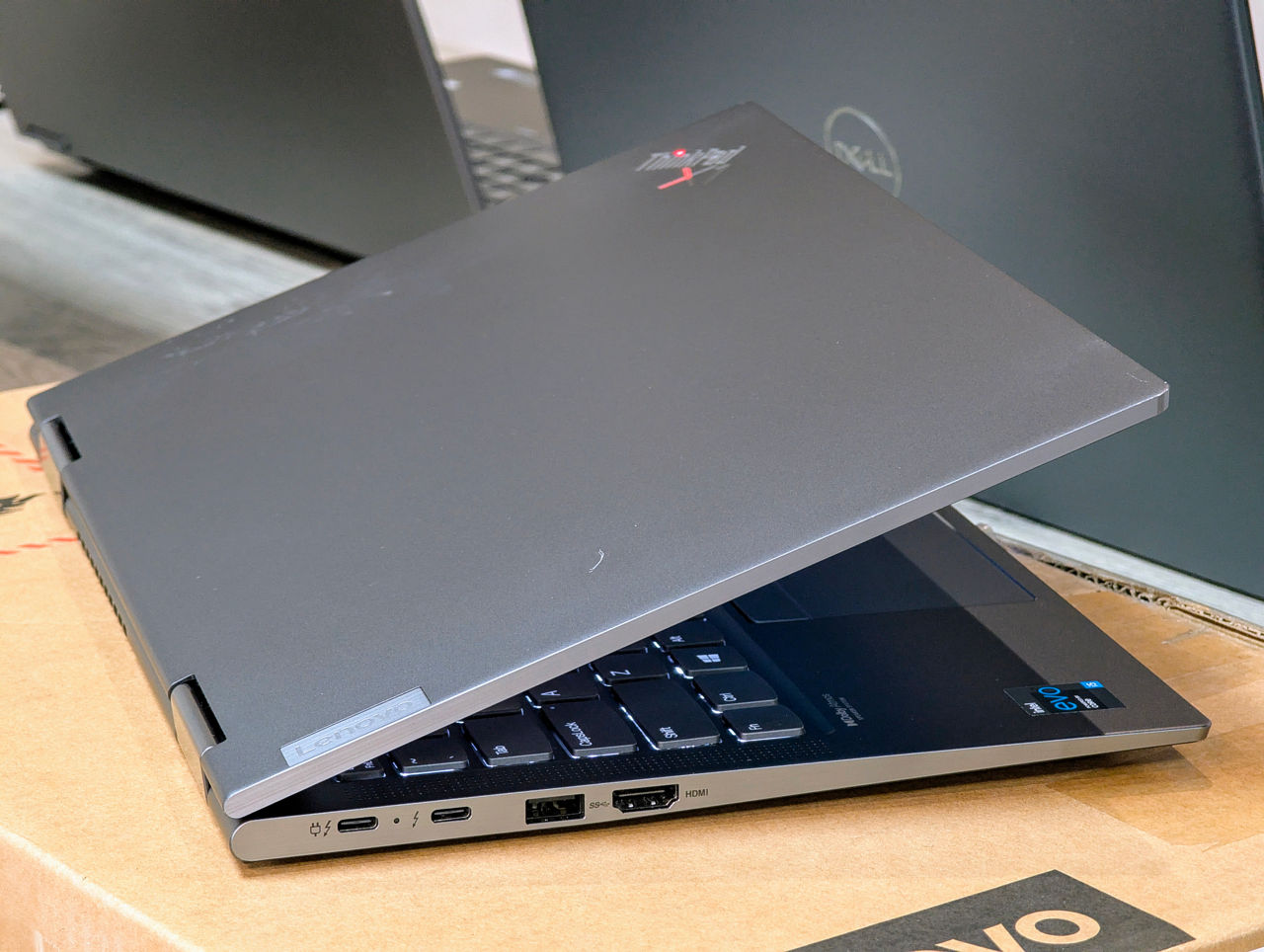 ThinkPad X1 Yoga Gen 4 | Intel i7 8665U | 16GB | 256GB | 14